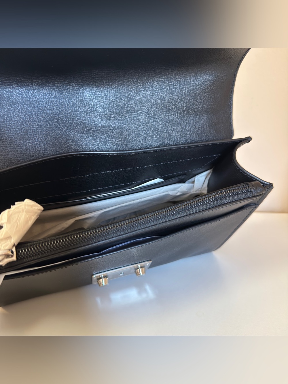 Michael Kors ROSE MD FLAP SHLDR NOT LEATHER - Picture 8 of 10